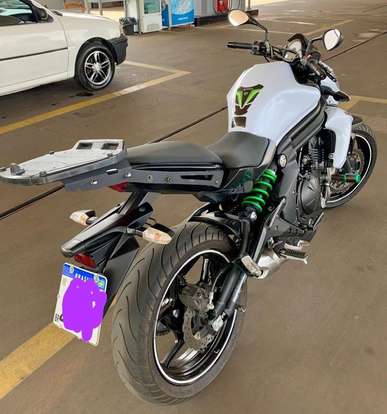 KAWASAKI-ER-6N-2014