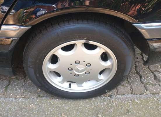 MERCEDES-BENZ-C 280-1995