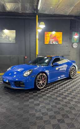 PORSCHE-911-2025