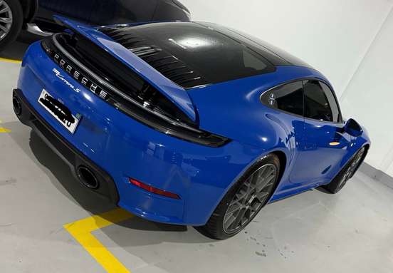 PORSCHE-911-2025
