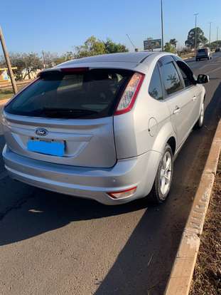 FORD-FOCUS-2012