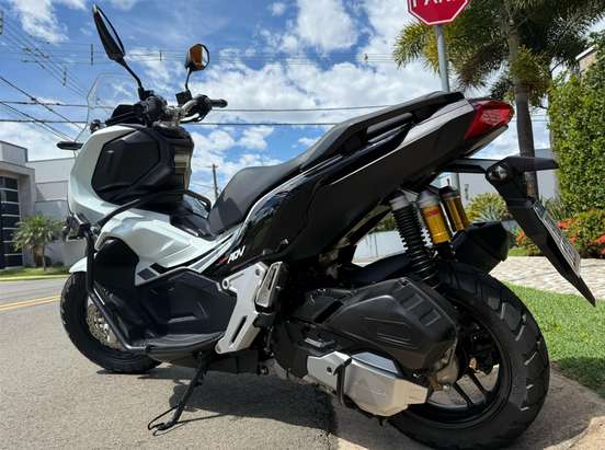 HONDA-ADV-2021