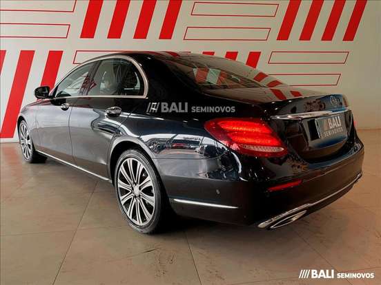 MERCEDES-BENZ-E 250-2016
