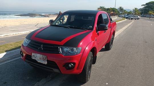 MITSUBISHI L200 TRITON 3.2 HPE 4X4 CD 16V TURBO INTERCOOLER DIESEL 4P AUTOMÁTICO