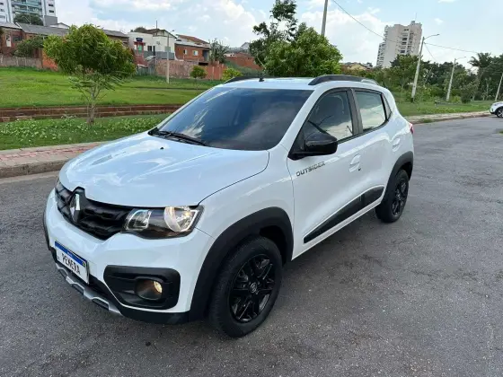 RENAULT KWID 1.0 12V SCE FLEX OUTSIDER MANUAL