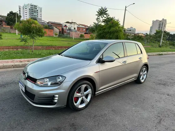 VOLKSWAGEN GOLF 2.0 TSI GTI 16V TURBO GASOLINA 4P AUTOMÁTICO