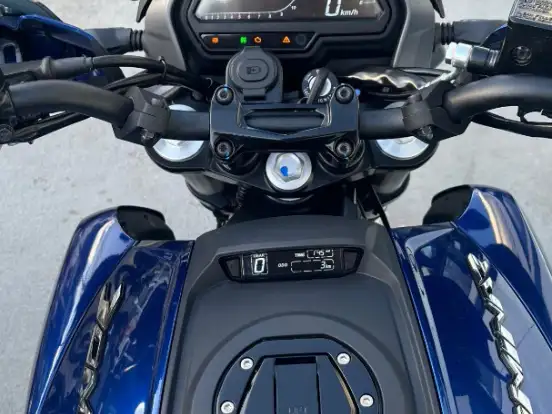 BAJAJ-DOMINAR 400 BAJAJ-DOMINAR 400-2025