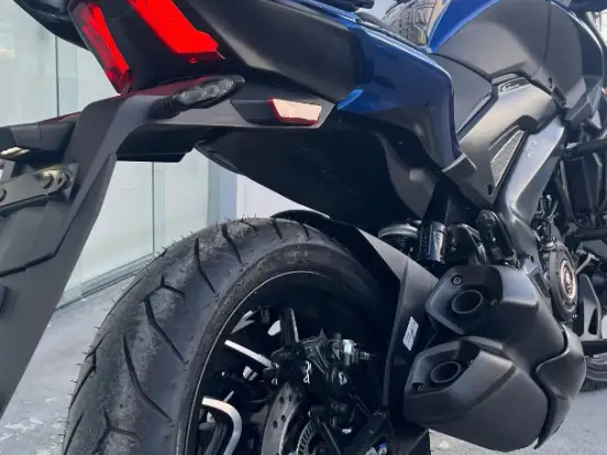 BAJAJ-DOMINAR 400 BAJAJ-DOMINAR 400-2025