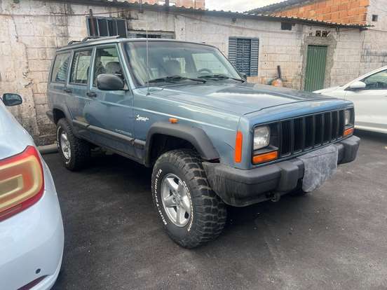 JEEP-CHEROKEE-4.0 SPORT 4X4 6I 12V GASOLINA 4P AUTOMÁTICO JEEP-CHEROKEE-1997