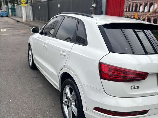 AUDI-Q3-1.4 TFSI ATTRACTION GASOLINA 4P S TRONIC AUDI-Q3-2016