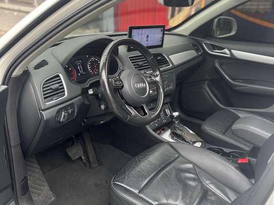 AUDI-Q3-1.4 TFSI ATTRACTION GASOLINA 4P S TRONIC AUDI-Q3-2016