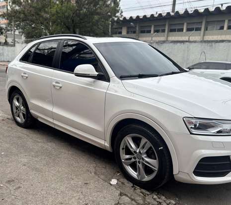 AUDI-Q3-2016