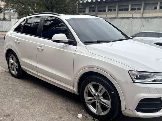 AUDI-Q3-1.4 TFSI ATTRACTION GASOLINA 4P S TRONIC AUDI-Q3-2016