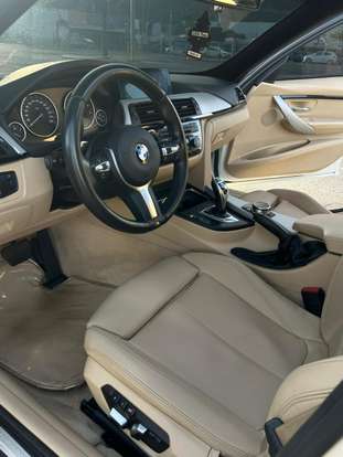 BMW-320i-2017