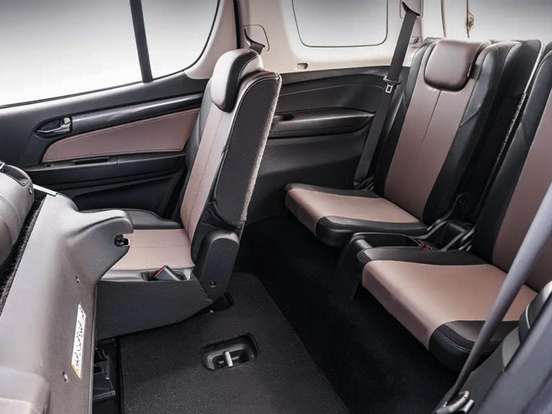 CHEVROLET-TRAILBLAZER-2025