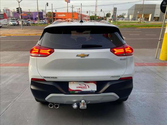 CHEVROLET-TRACKER-2022