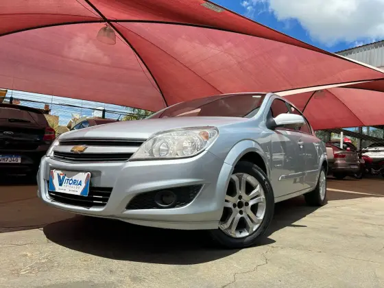 CHEVROLET VECTRA 2.0 MPFI ELEGANCE 8V 140CV FLEX 4P AUTOMÁTICO