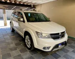DODGE JOURNEY 3.6 RT V6 GASOLINA 4P AUTOMÁTICO DODGE JOURNEY 3.6 RT V6 GASOLINA 4P AUTOMÁTICO