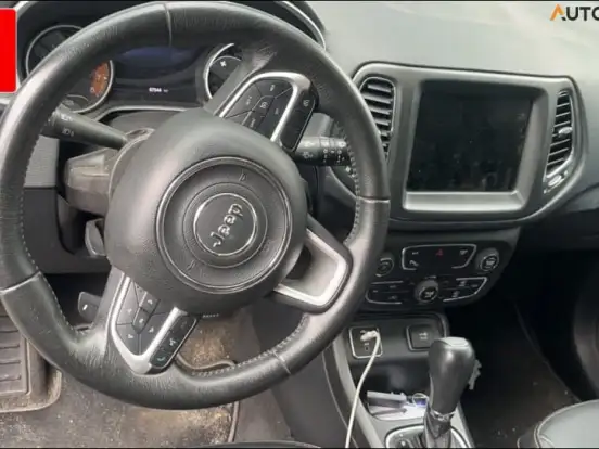 JEEP-COMPASS-2.0 16V FLEX LONGITUDE AUTOMÁTICO JEEP-COMPASS-2020