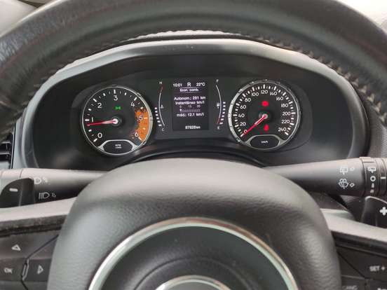 JEEP-RENEGADE-2.0 16V TURBO DIESEL LONGITUDE 4P 4X4 AUTOMÁTICO JEEP-RENEGADE-2018