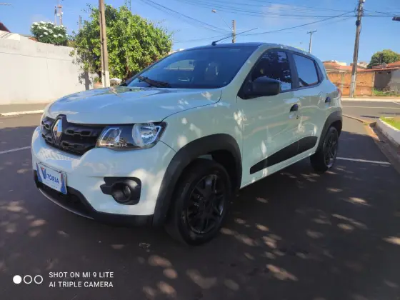 RENAULT KWID 1.0 12V SCE FLEX ZEN MANUAL