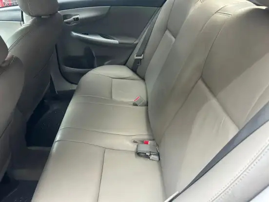 TOYOTA-COROLLA-2013