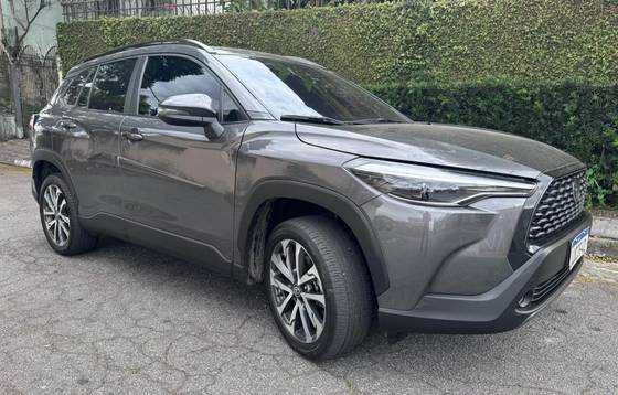 TOYOTA COROLLA CROSS 2.0 VVT-IE FLEX XRE DIRECT SHIFT