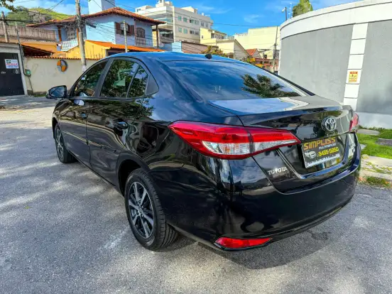 TOYOTA-YARIS-1.5 16V FLEX SEDAN XS MULTIDRIVE TOYOTA-YARIS-2018