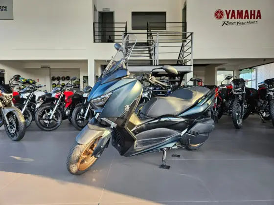 YAMAHA XMAX ABS 