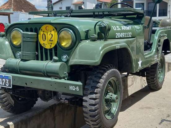 FORD-JEEP-CJ-5 FORD-JEEP-1973