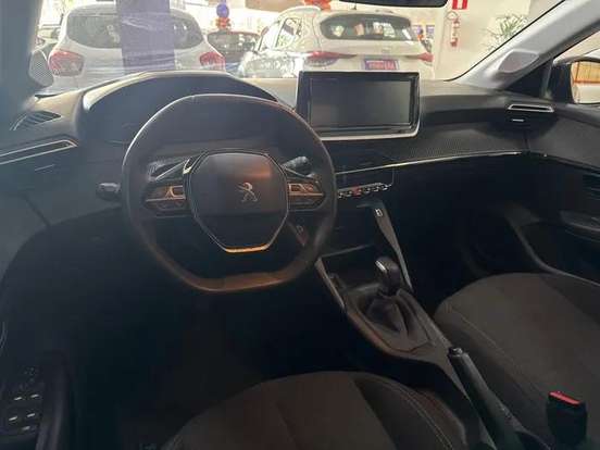 PEUGEOT-208-2023