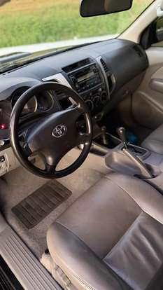 TOYOTA-HILUX-2008