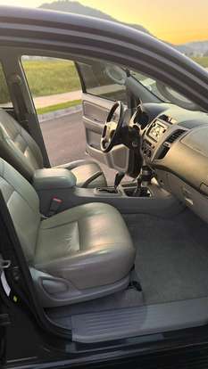 TOYOTA-HILUX-2008