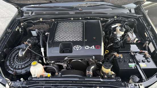 TOYOTA-HILUX-2008
