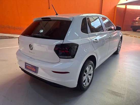 VOLKSWAGEN-POLO-2023