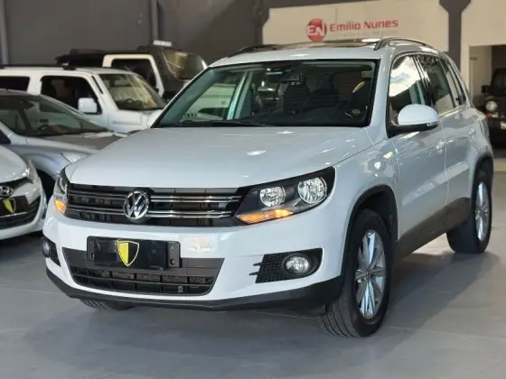 VOLKSWAGEN TIGUAN 1.4 TSI 16V TURBO GASOLINA 4P DSG