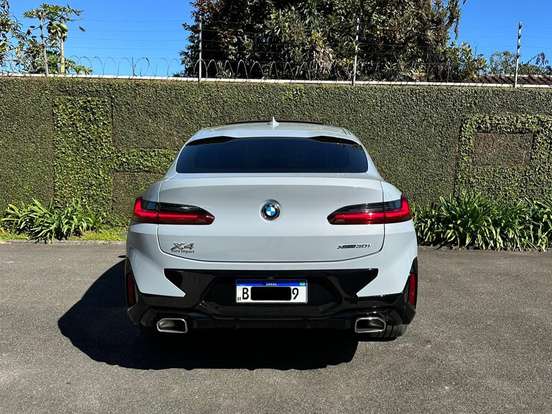 BMW-X4-2.0 16V GASOLINA XDRIVE30I M SPORT STEPTRONIC BMW-X4-2023