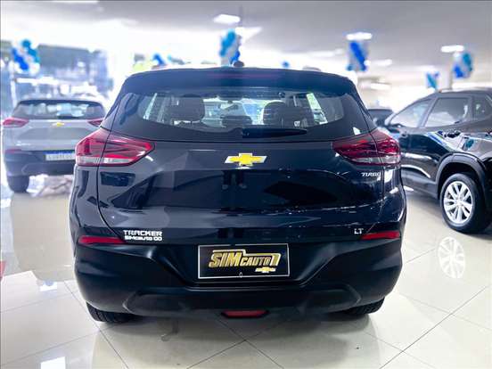 CHEVROLET-TRACKER-2023