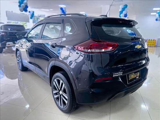 CHEVROLET-TRACKER-2023