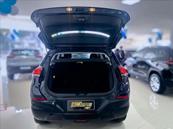 CHEVROLET-TRACKER-2023