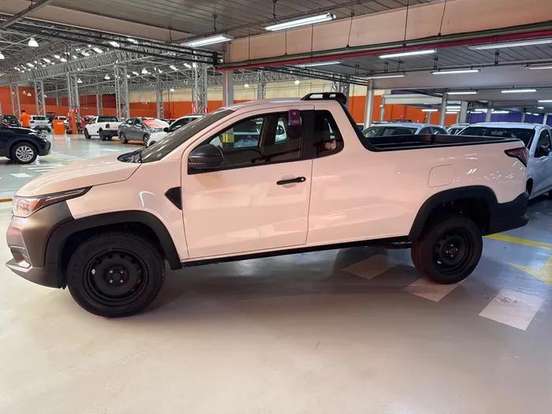 FIAT-STRADA-2021