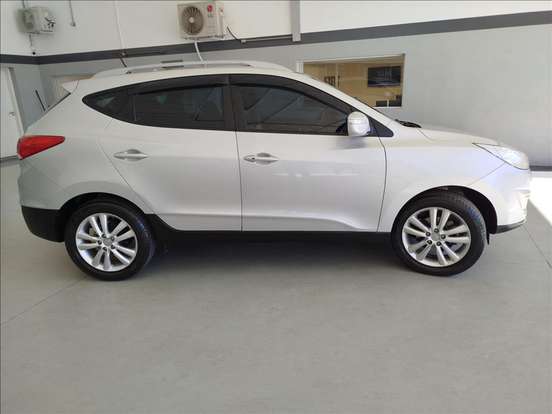 HYUNDAI-IX35-2.0 16V FLEX 4P AUTOMÁTICO HYUNDAI-IX35-2015