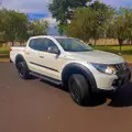 MITSUBISHI L200 TRITON 2.4 16V TURBO DIESEL OUTDOOR HPE CD 4X4 AUTOMÁTICO MITSUBISHI L200 TRITON 2.4 16V TURBO DIESEL OUTDOOR HPE CD 4X4 AUTOMÁTICO