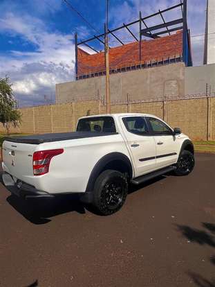 MITSUBISHI-L200 TRITON-2021