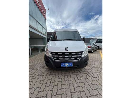 RENAULT-MASTER-2021