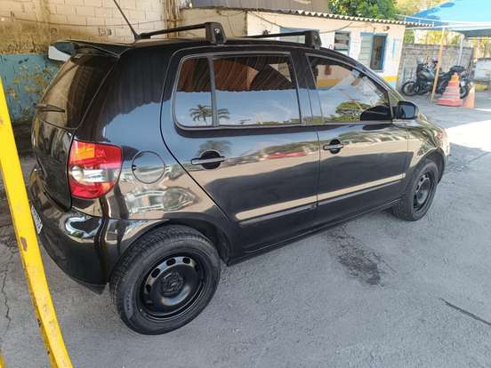VOLKSWAGEN-FOX-1.0 MI BLACKFOX 8V FLEX 4P MANUAL VOLKSWAGEN-FOX-2009