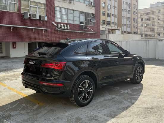 AUDI-Q5-2.0 55 TFSIE PHEV SPORTBACK PERFORMANCE BLACK QUATTRO S TRONIC AUDI-Q5-2022
