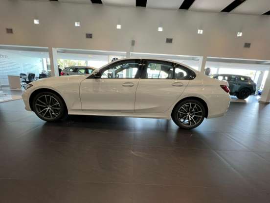 BMW-320i-2.0 16V TURBO FLEX SPORT GP AUTOMÁTICO BMW-320i-2025