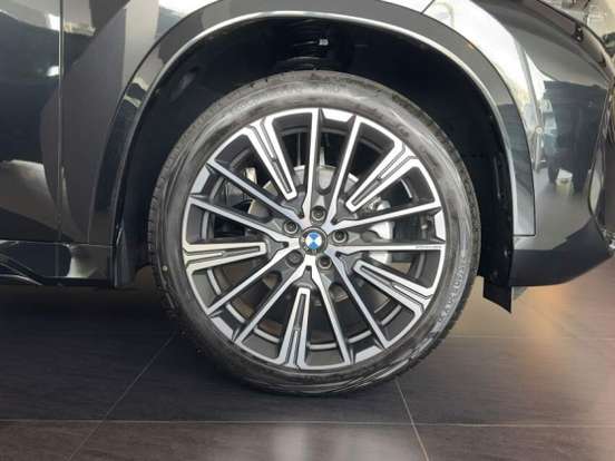 BMW-X1-2025