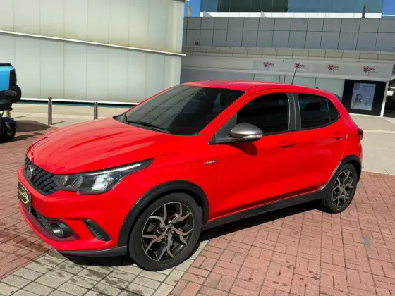FIAT ARGO 1.8 E.TORQ FLEX HGT AT6 FIAT ARGO 1.8 E.TORQ FLEX HGT AT6